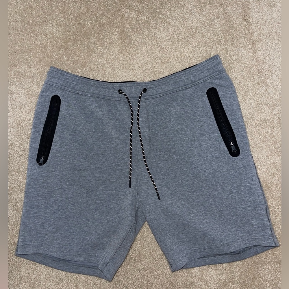 American Eagle X large Shorts Active Athletic White Heather